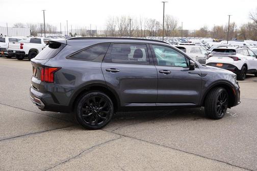 2023 Kia Sorento SX