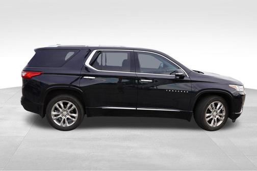 Mosaic Black Metallic 2018 Chevrolet Traverse High Country