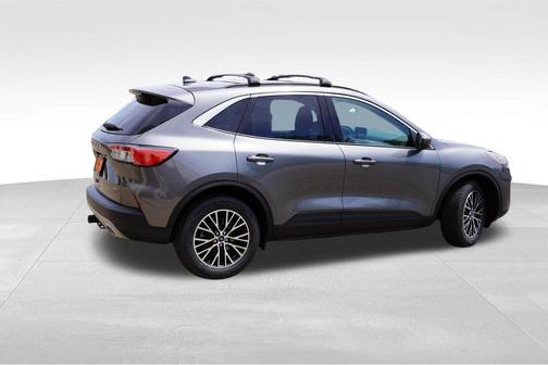 Carbonized Gray Metallic 2022 Ford Escape PHEV SEL