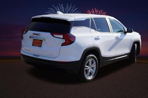 Summit White 2023 GMC Terrain SLE