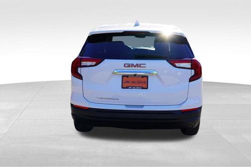 Summit White 2023 GMC Terrain SLE