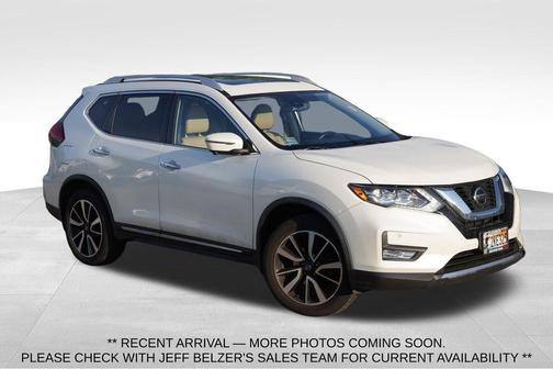 White 2018 Nissan Rogue SL