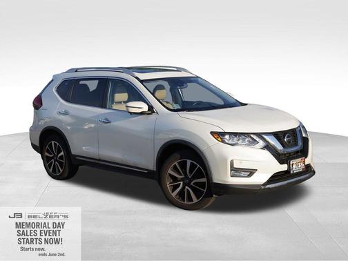 White 2018 Nissan Rogue SL