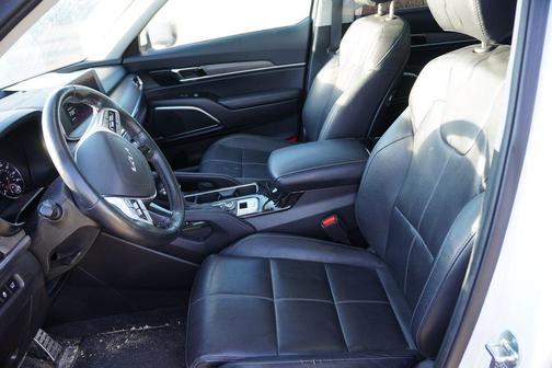 Glacial White Pearl 2022 Kia Telluride SX