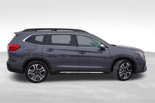2023 Subaru Ascent Limited 8-Passenger