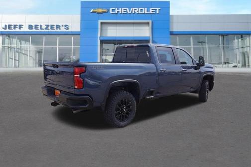 2025 Chevrolet Silverado 3500 LT