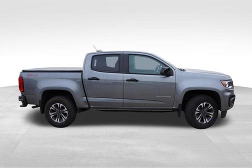 Sand Dune Metallic 2022 Chevrolet Colorado Z71