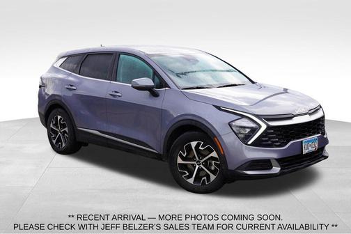 Everlasting Silver 2023 Kia Sportage EX