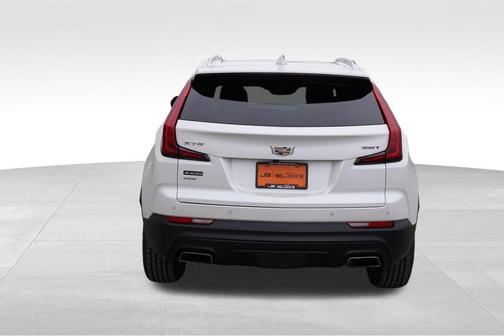 2022 Cadillac XT4 Luxury