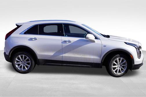 2022 Cadillac XT4 Luxury