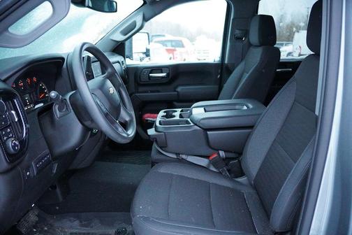 2024 Chevrolet Silverado 2500 Custom