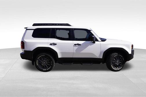 Ice 2024 Toyota Land Cruiser Base