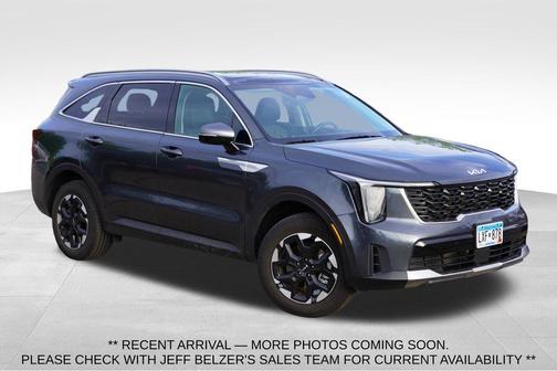 Gravity Gray 2024 Kia Sorento S