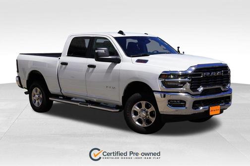 Bright White Clearcoat 2026 RAM 2500 Big Horn