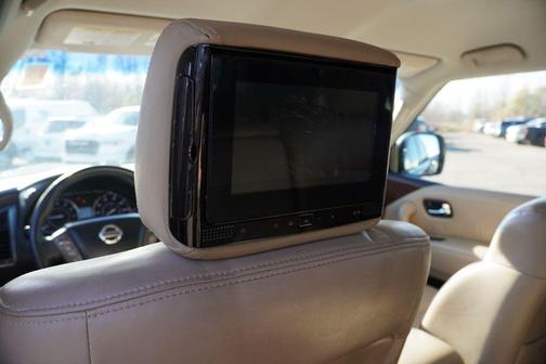 2017 Nissan Armada SL