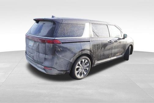 2022 Kia Carnival EX