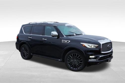 2023 INFINITI QX80 SENSORY