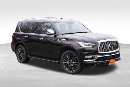 2023 INFINITI QX80 SENSORY