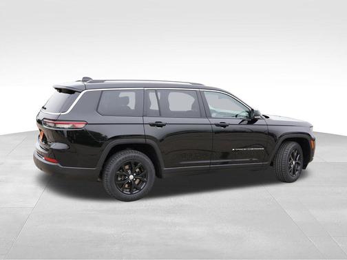 Diamond Black 2023 Jeep Grand Cherokee L Limited
