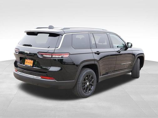 Diamond Black 2023 Jeep Grand Cherokee L Limited