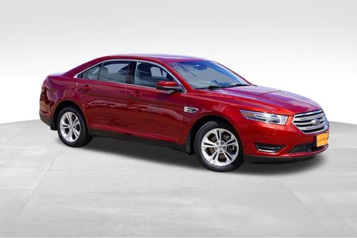 Ruby Red Metallic Tinted Clearcoat 2019 Ford Taurus SEL