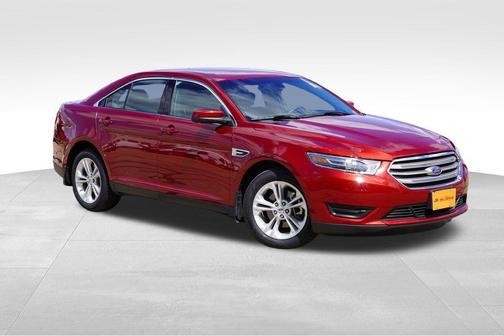 Ruby Red Metallic Tinted Clearcoat 2019 Ford Taurus SEL