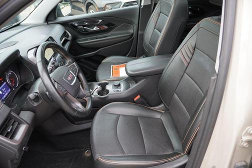 Desert Sand Metallic 2023 GMC Terrain AT4