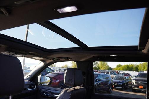 Summit White 2022 GMC Yukon XL Denali