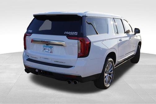 Summit White 2022 GMC Yukon XL Denali