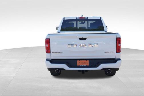 Bright White Clearcoat 2026 RAM 1500 Big Horn
