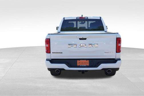Bright White Clearcoat 2026 RAM 1500 Big Horn