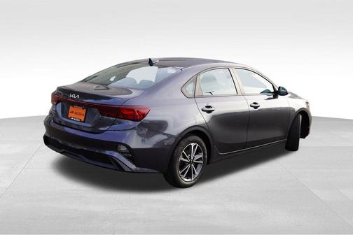 Gravity Gray 2023 Kia Forte LXS