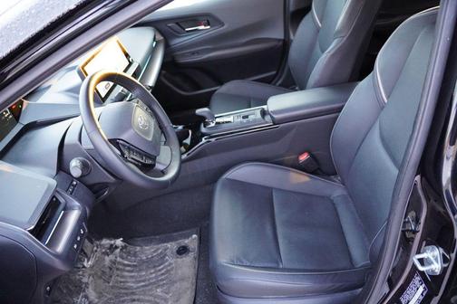 2024 Toyota Prius XLE