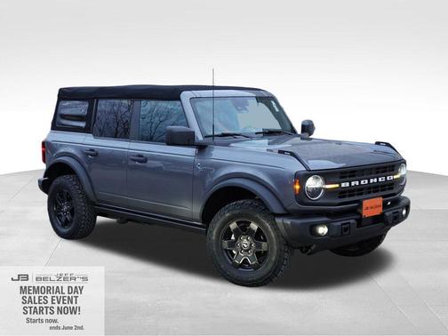 Carbonized Gray Metallic 2022 Ford Bronco Black Diamond