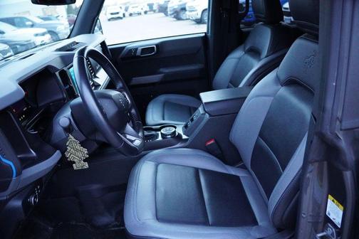 Carbonized Gray Metallic 2022 Ford Bronco Black Diamond