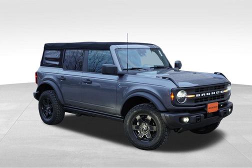 Carbonized Gray Metallic 2022 Ford Bronco Black Diamond