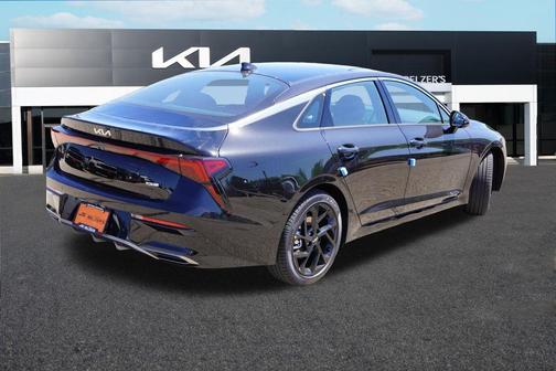 Aurora Black 2026 Kia K5 GT-Line