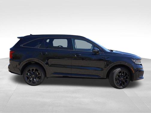 Ebony Black 2023 Kia Sorento SX