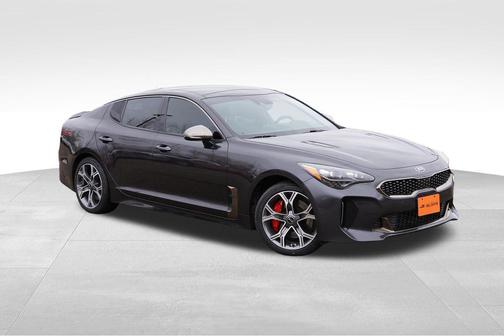 2019 Kia Stinger GT2