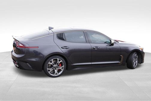 2019 Kia Stinger GT2
