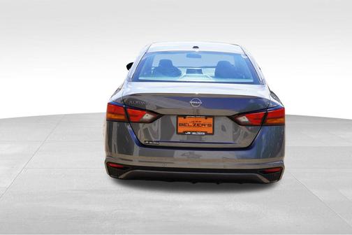 Gun Metallic 2025 Nissan Altima SV