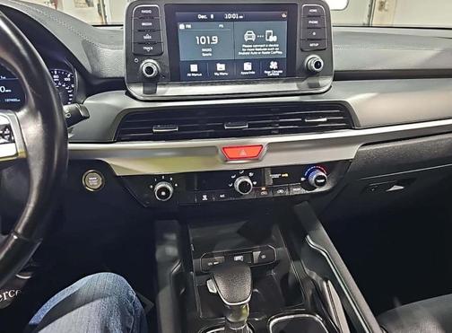 2021 Kia Telluride LX