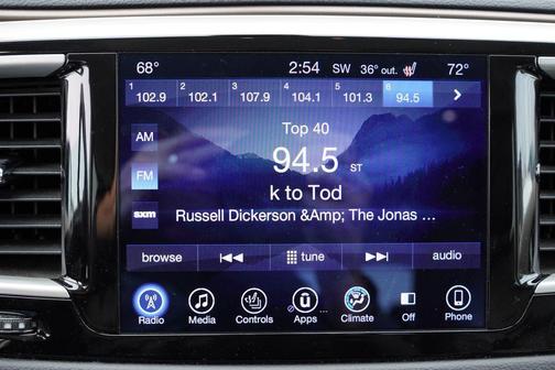 2017 Chrysler Pacifica Touring-L