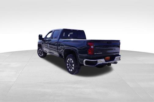 2025 Chevrolet Silverado 3500 LT