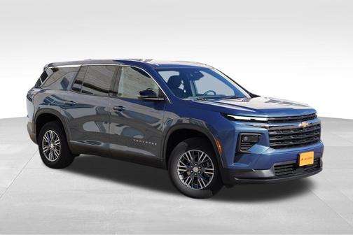 2024 Chevrolet Traverse LS
