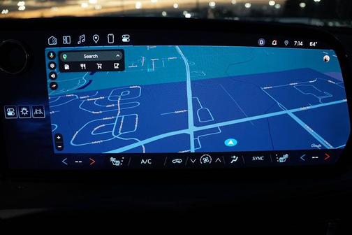 2024 Chevrolet Traverse LS