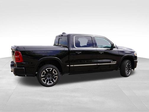 Diamond Black 2025 RAM 1500 Limited