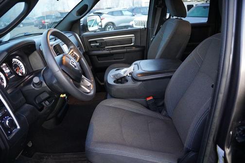 2021 RAM 1500 Classic SLT