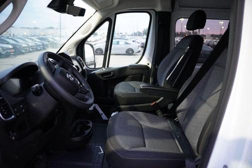 2025 RAM ProMaster 2500 Window Van High Roof