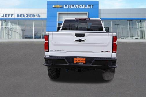 Summit White 2026 Chevrolet Silverado 2500 ZR2